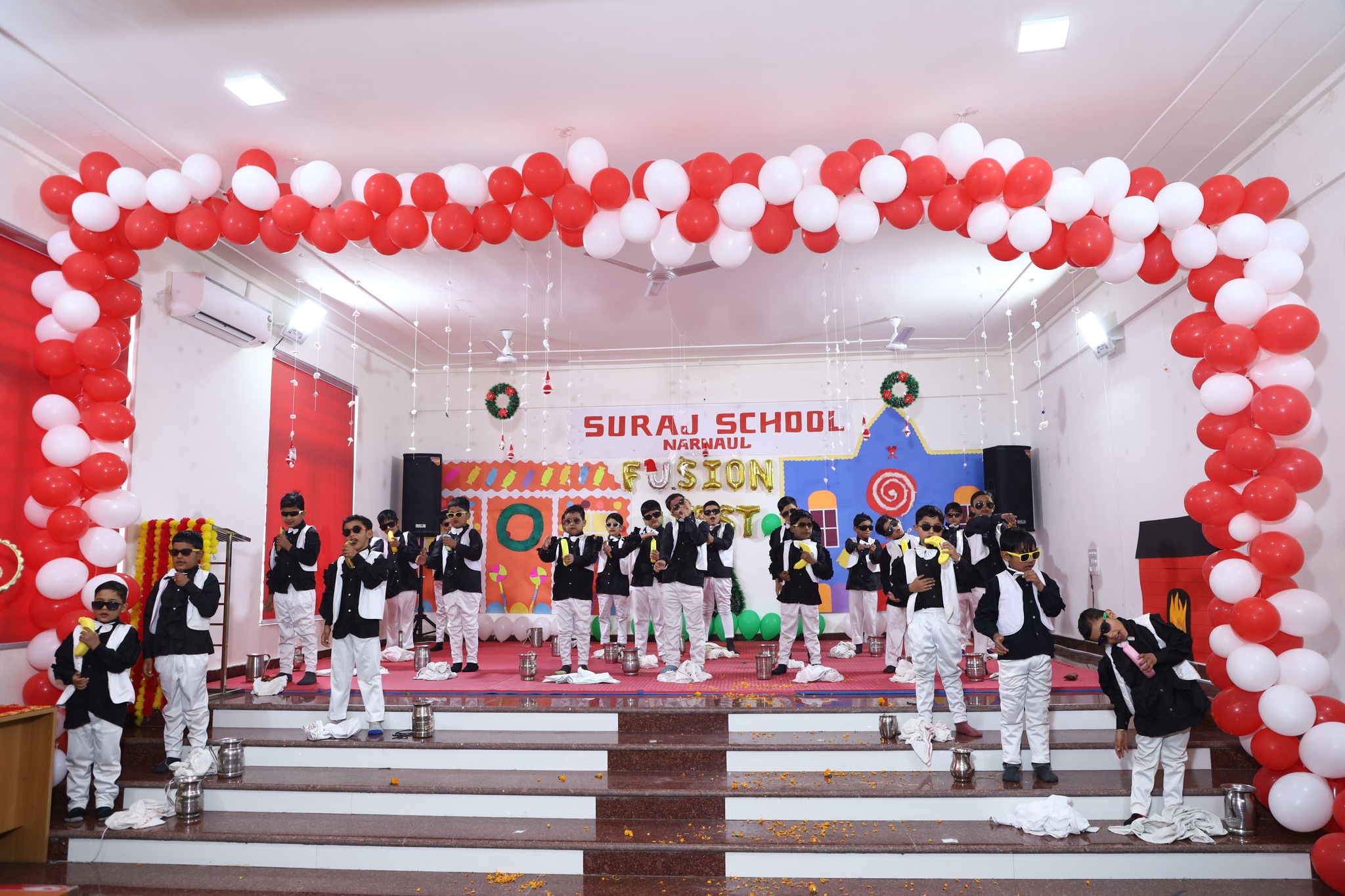 Amazing Fusion Fest “NEEV” at Suraj School Narnaul